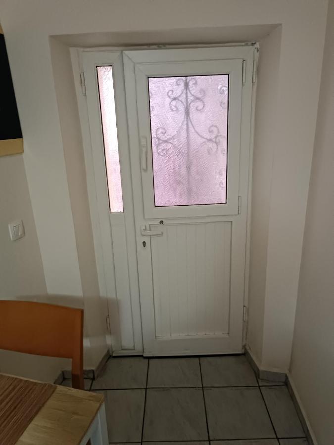 Mantouki Two-Storey Maisonette Next To The Port מראה חיצוני תמונה